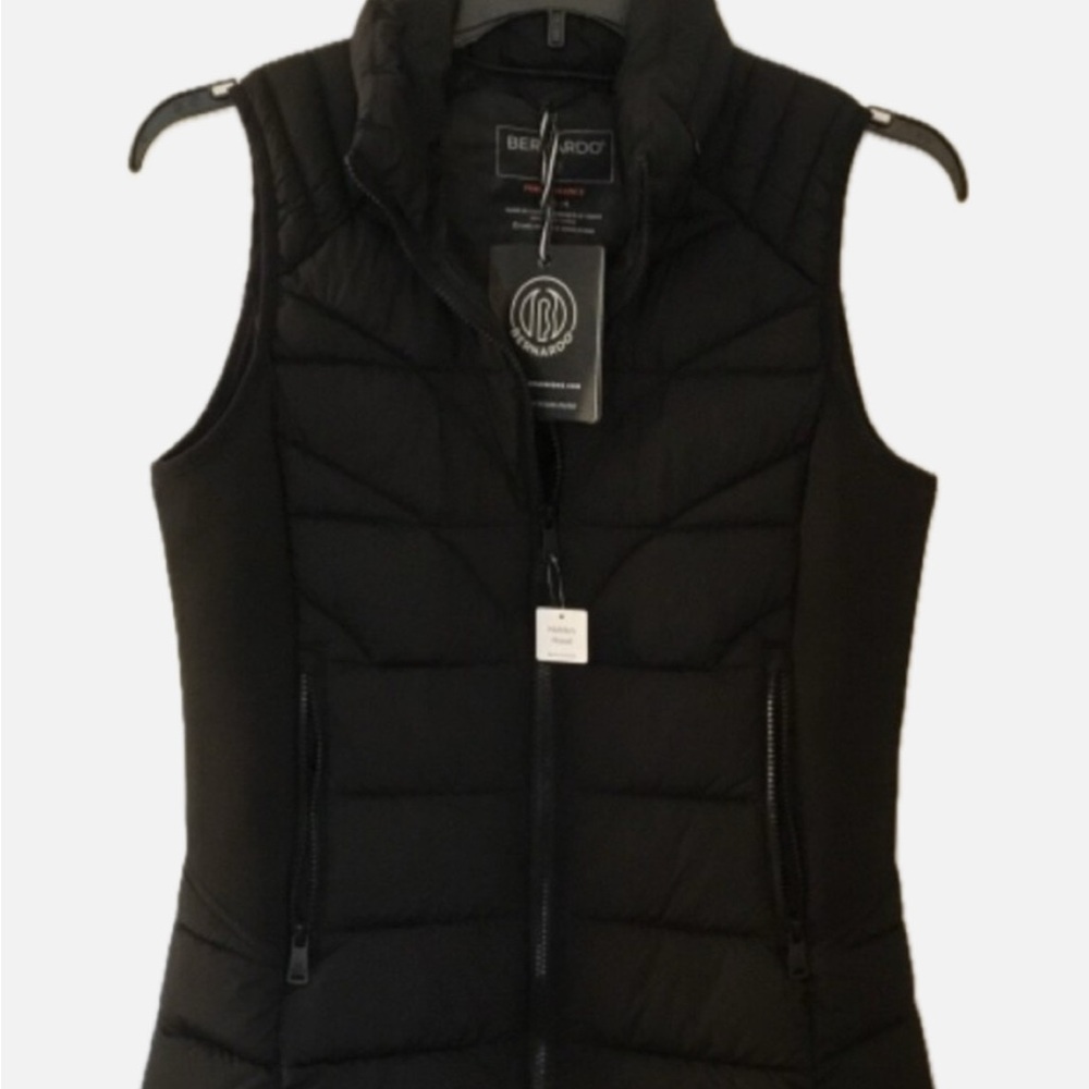 Bernardo Women's Black Puffer Vest